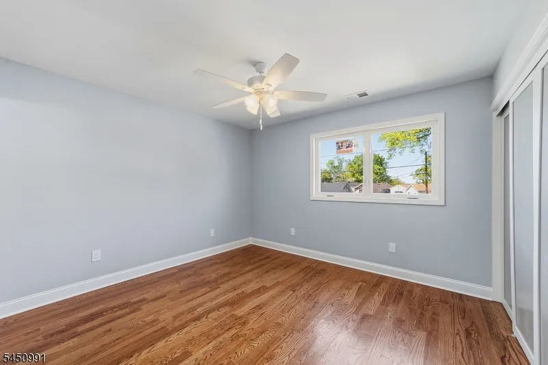 270 Alpine Way Old Bridge, NJ 08879