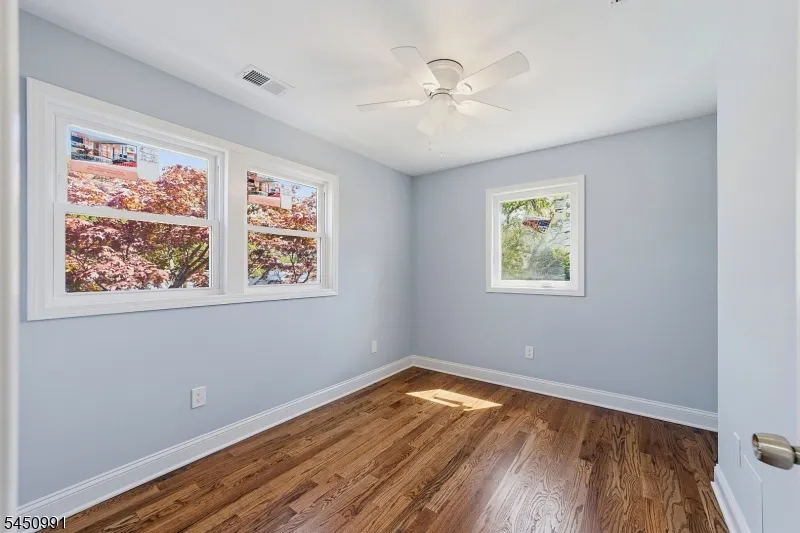 270 Alpine Way Old Bridge, NJ 08879