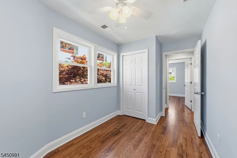 270 Alpine Way Old Bridge, NJ 08879