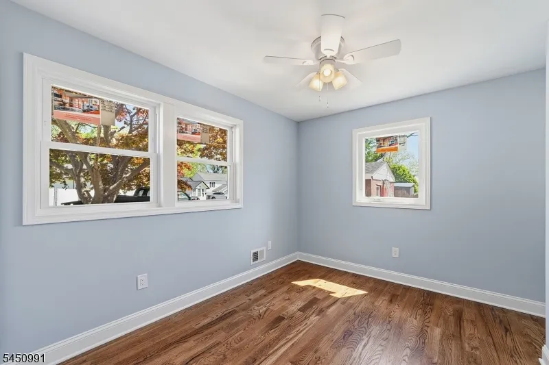 270 Alpine Way Old Bridge, NJ 08879