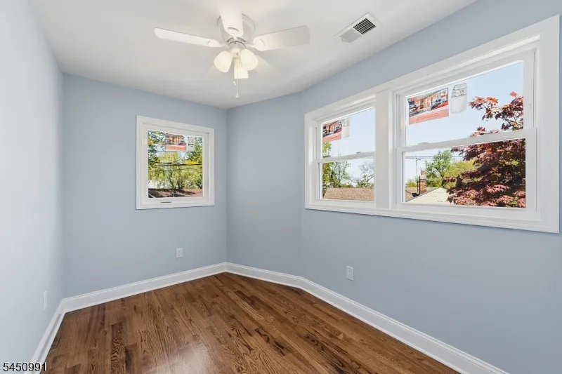 270 Alpine Way Old Bridge, NJ 08879
