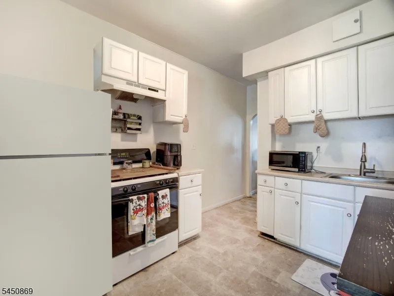 7 Davis St Phillipsburg Town, NJ 08865