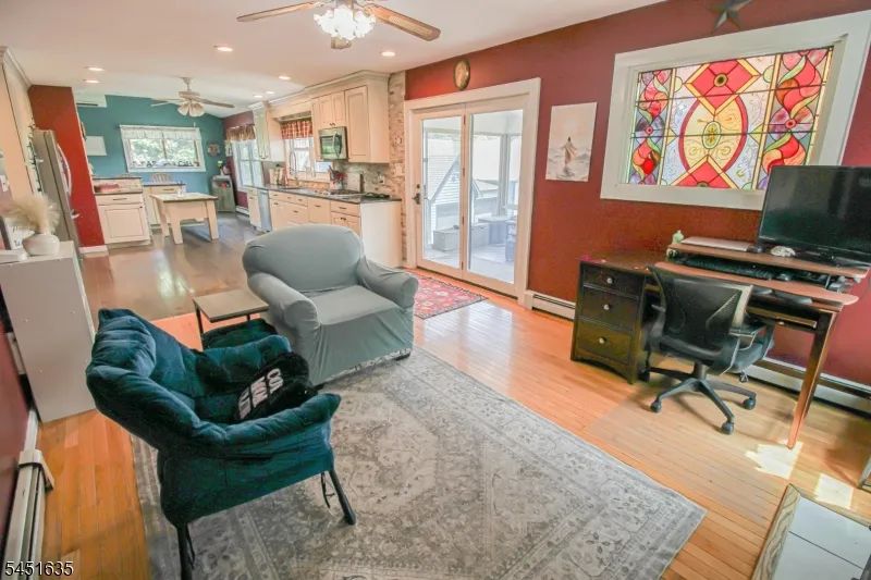 38 Sally Harden Rd Wantage, NJ 07461