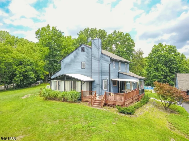 38 Sally Harden Rd Wantage, NJ 07461