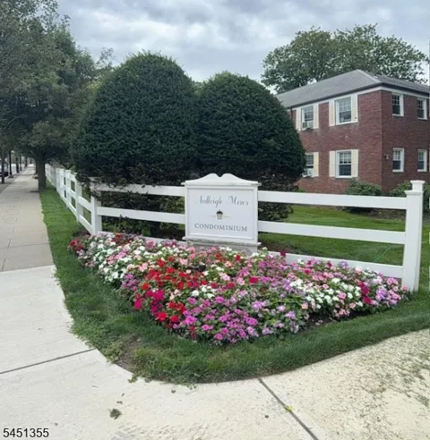 349 Bloomfield Ave #25 Unit 25