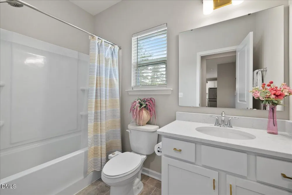 1237 Huffington Oak Drive Willow Springs, NC 27592