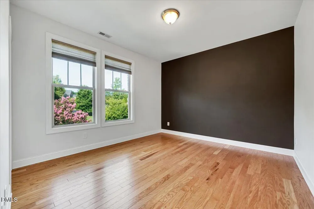 409 Rolling Meadows Lane Chapel Hill, NC 27517