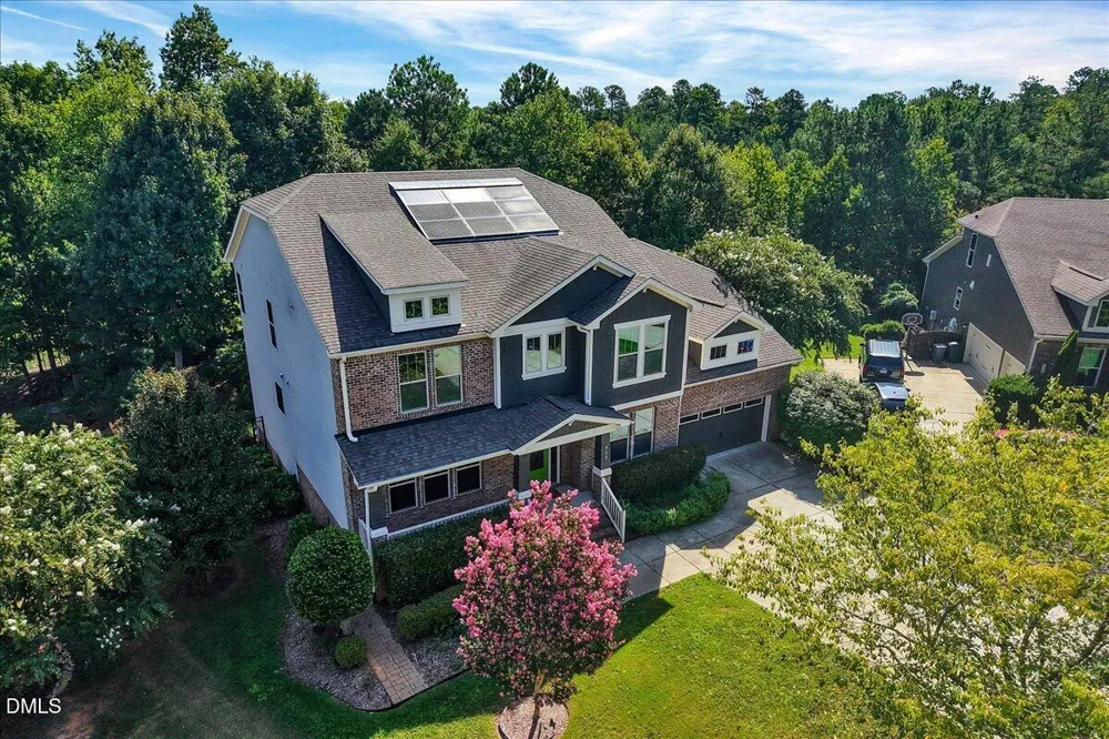 409 Rolling Meadows Lane Chapel Hill, NC 27517