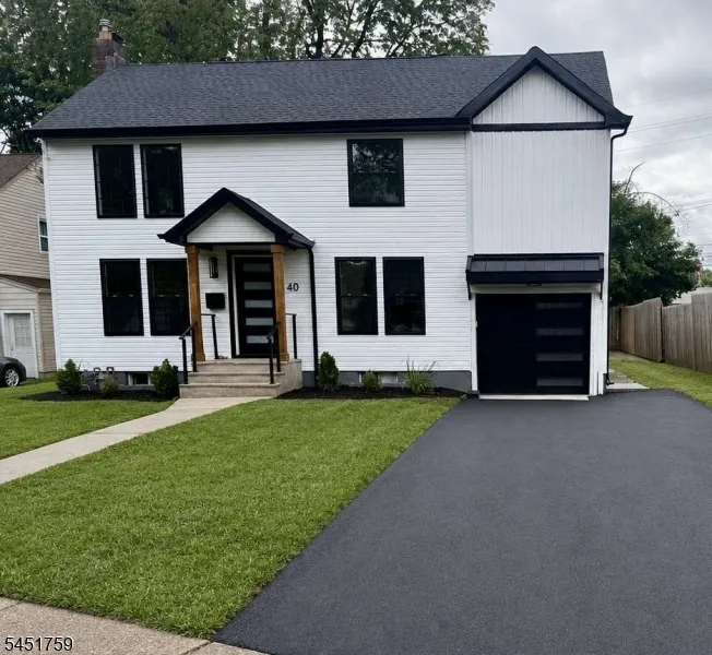 40 Phillips St Bloomfield, NJ 07003