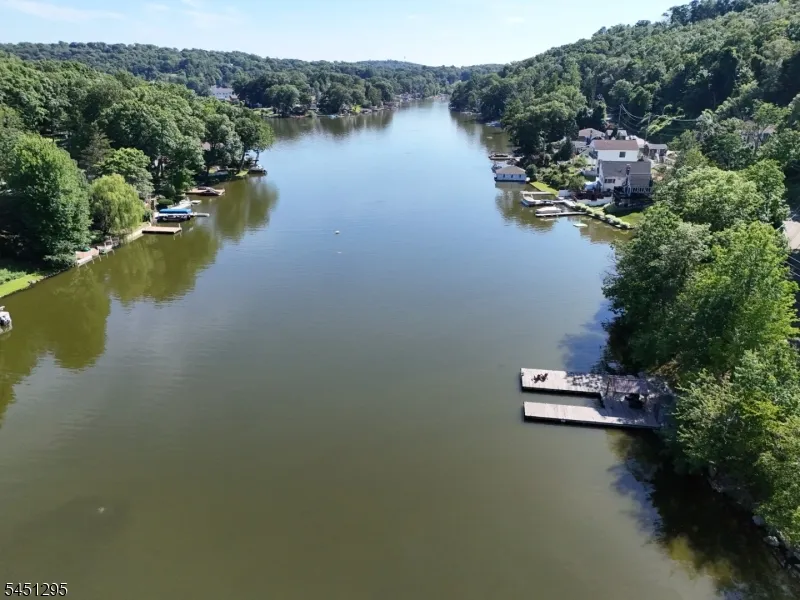 151 Hudson Ave Hopatcong, NJ 07843