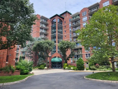 300 Main St #113 Unit 113