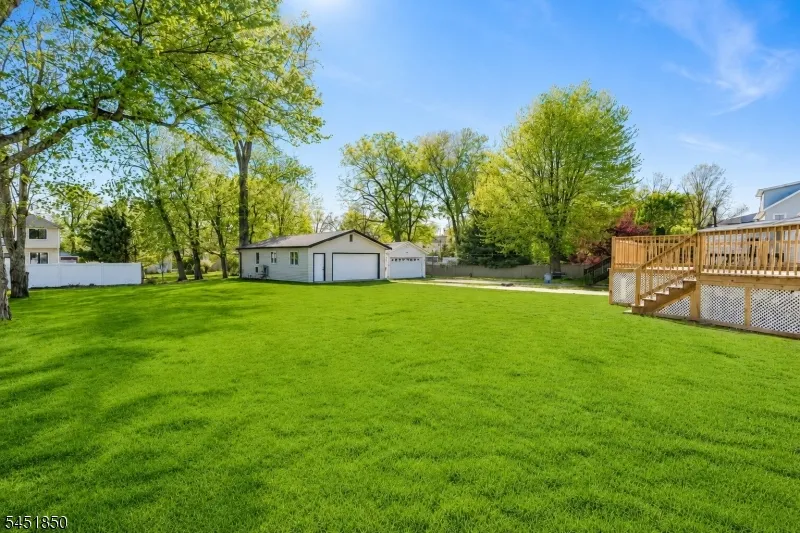 72 E Cedar St Livingston, NJ 07039