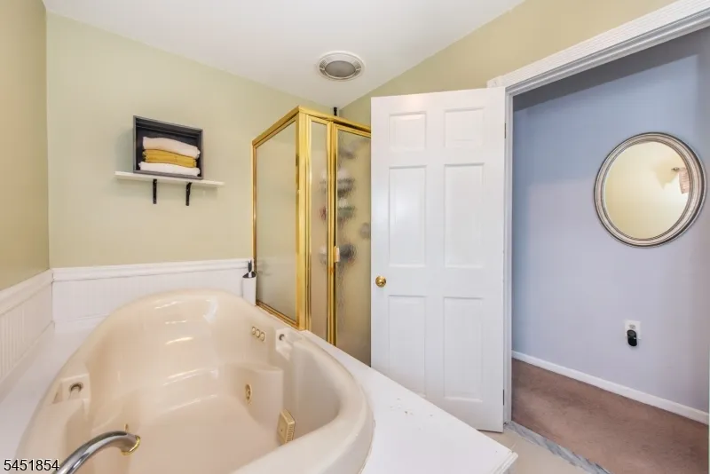 26 Dewey Ave Totowa, NJ 07512
