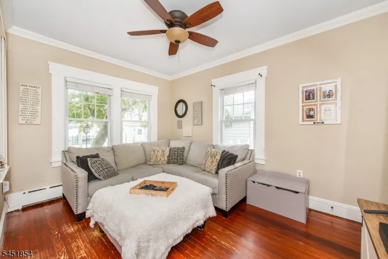 26 Dewey Ave Totowa, NJ 07512