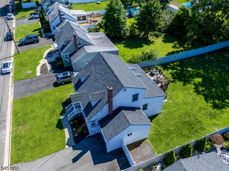 1614 Windrew Ave South Plainfield, NJ 07080