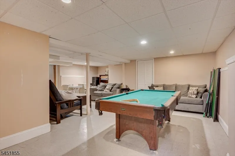 1614 Windrew Ave South Plainfield, NJ 07080