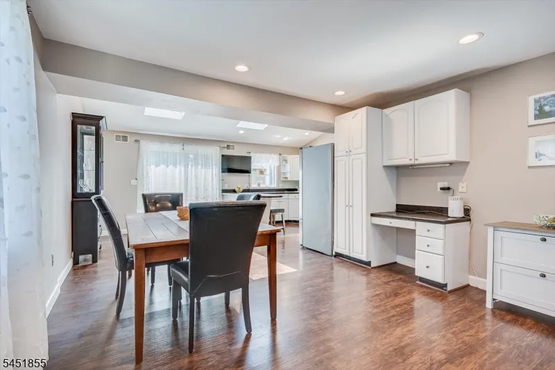 1614 Windrew Ave South Plainfield, NJ 07080