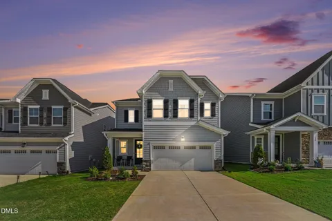 132 Fairport Lane