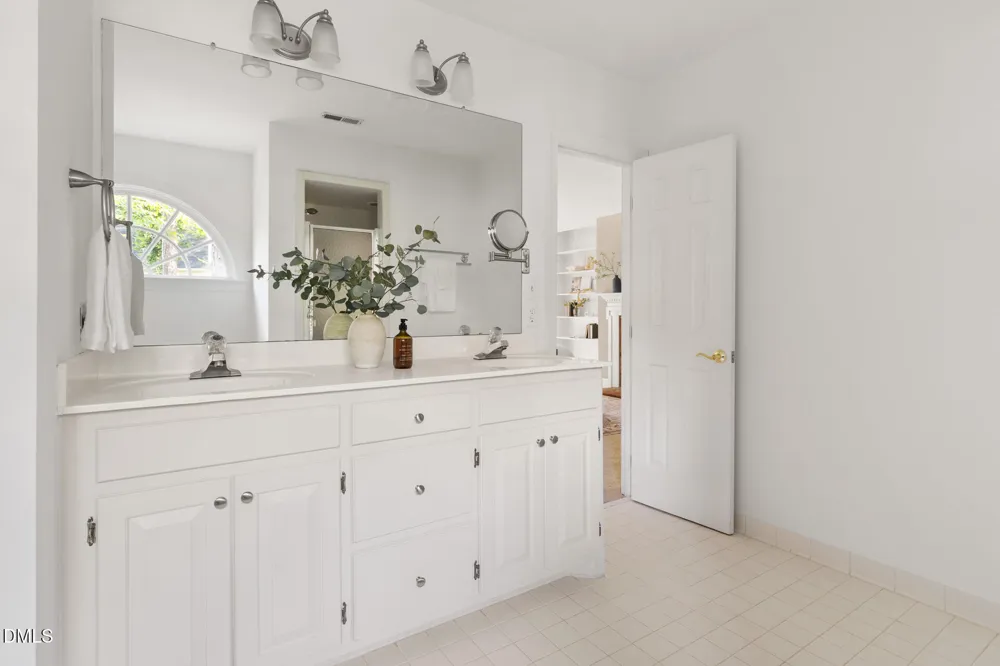 2204 Meade Lane Durham, NC 27707