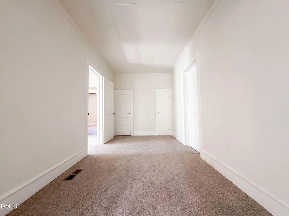 216 E Horne Street Clayton, NC 27520