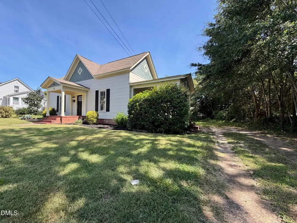 216 E Horne Street Clayton, NC 27520