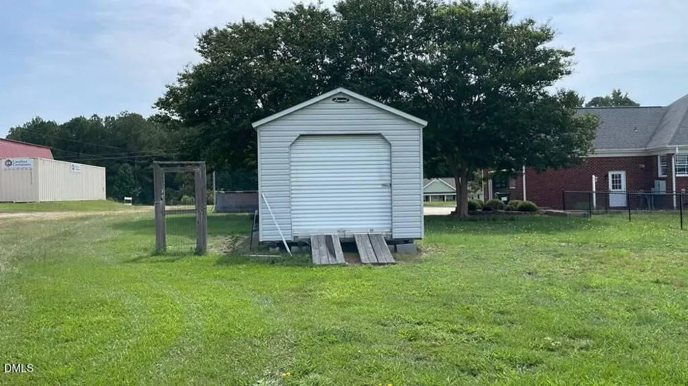 11500 Old Stage Road Willow Springs, NC 27592