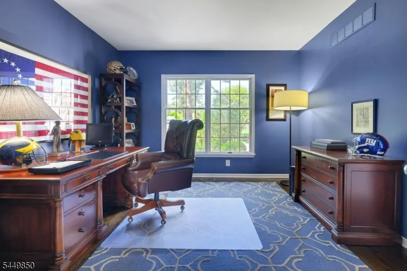 2 Ballantine Rd Mendham, NJ 07945