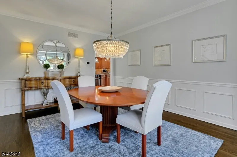 2 Ballantine Rd Mendham, NJ 07945