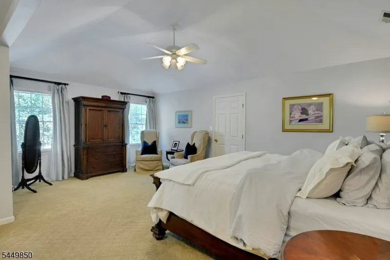 2 Ballantine Rd Mendham, NJ 07945