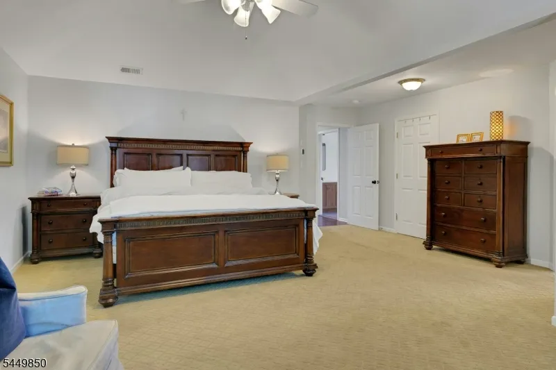 2 Ballantine Rd Mendham, NJ 07945