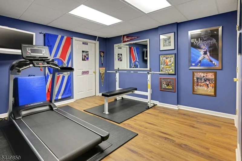 2 Ballantine Rd Mendham, NJ 07945