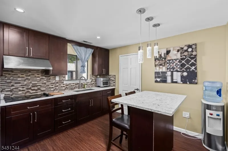705 Downing Ct Westampton, NJ 08060