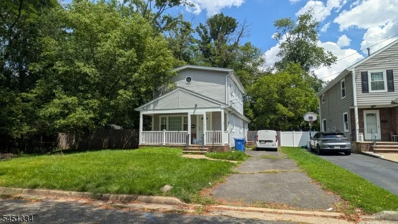 432 N Lincoln Ave Middlesex, NJ 08846