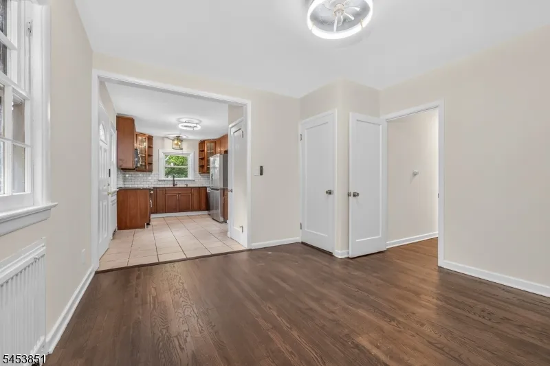 28 Dogwood Ln Washington, NJ 07882