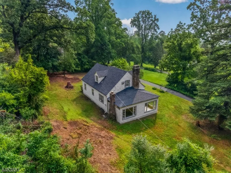 28 Dogwood Ln Washington, NJ 07882