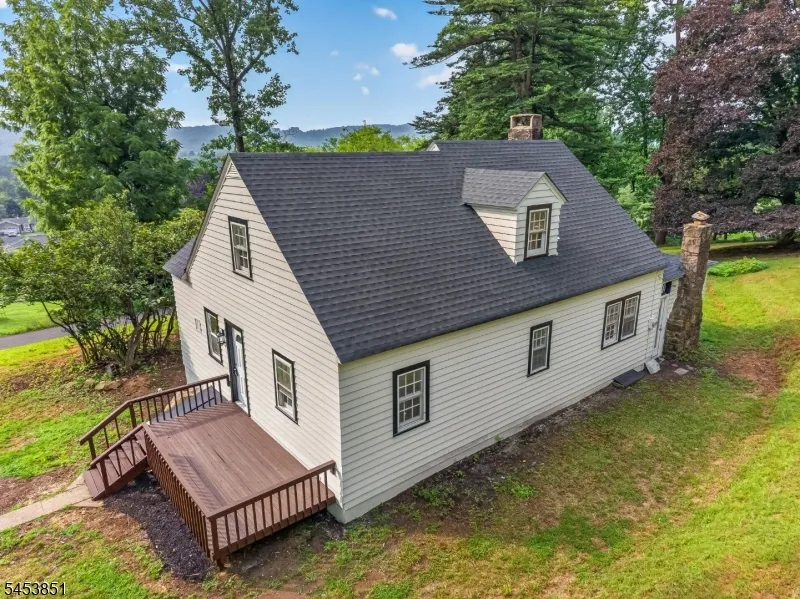 28 Dogwood Ln Washington, NJ 07882