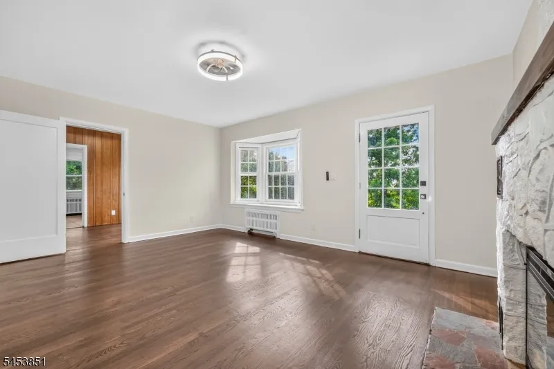 28 Dogwood Ln Washington, NJ 07882