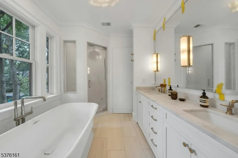82 Watchung Ave Montclair, NJ 07043