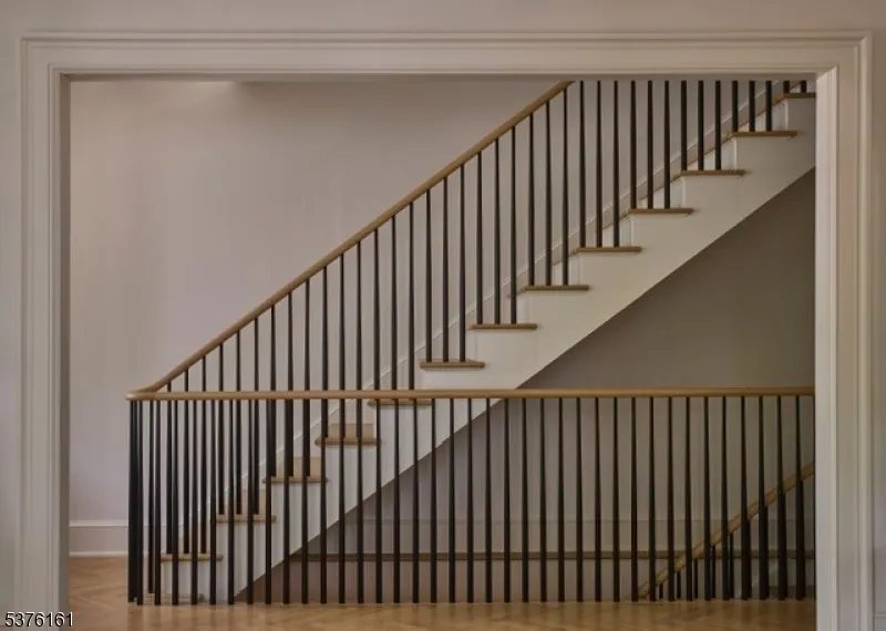 82 Watchung Ave Montclair, NJ 07043