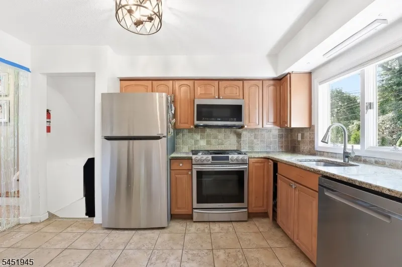 230 Watchung Ave Bloomfield, NJ 07003
