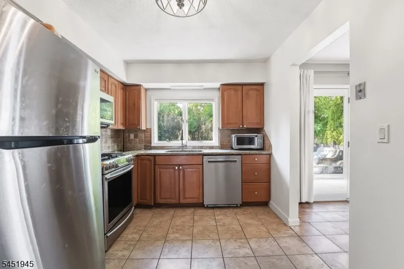 230 Watchung Ave Bloomfield, NJ 07003