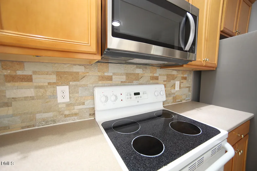 11230 Maplecroft Court Raleigh, NC 27617