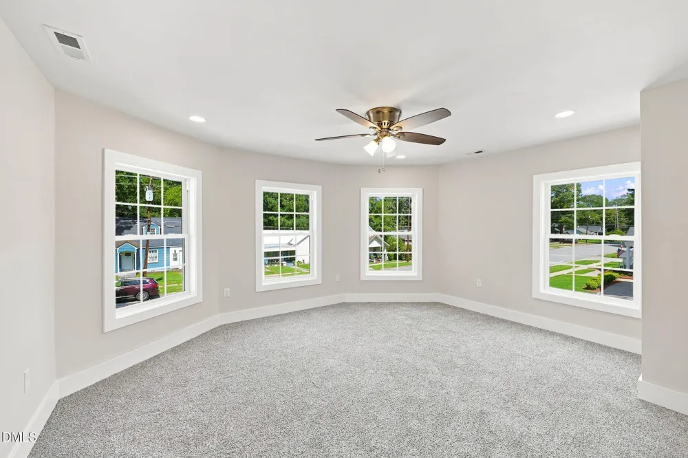 406 Webb Street Selma, NC 27576