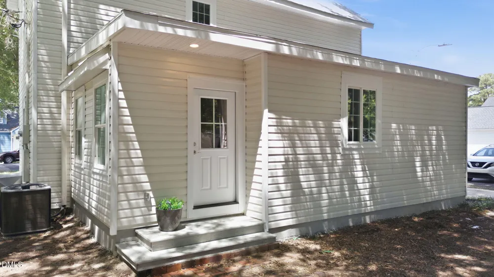 406 Webb Street Selma, NC 27576