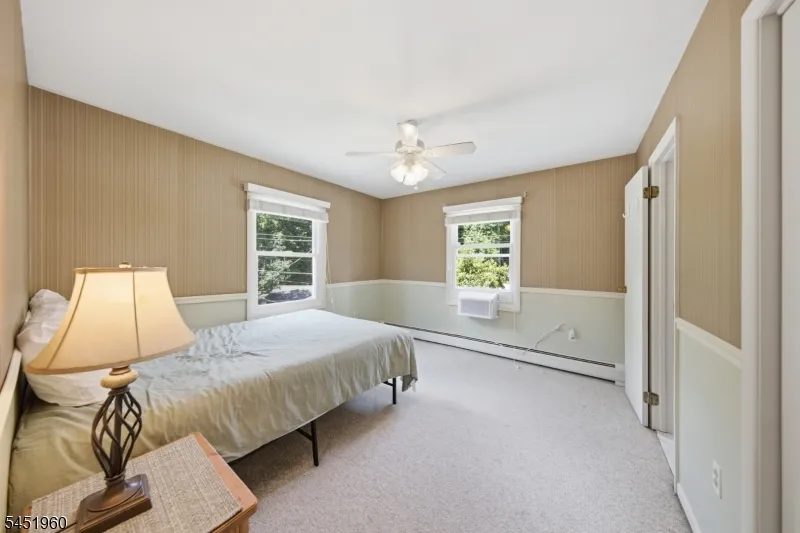 26 Lake Shore Rd W Hardyston, NJ 07460