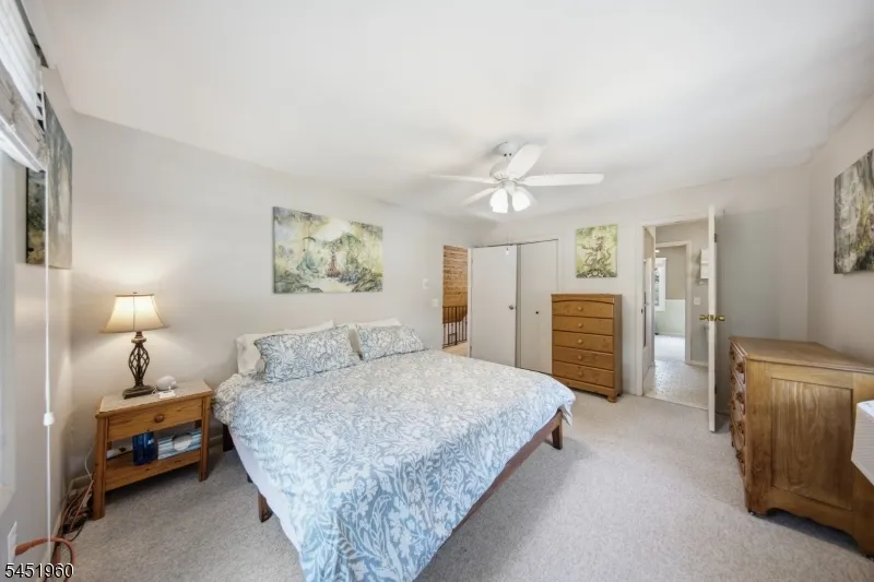 26 Lake Shore Rd W Hardyston, NJ 07460