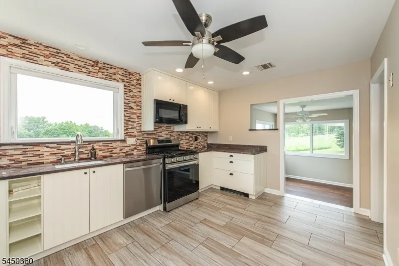 345 Bowden Rd Cedar Grove, NJ 07009