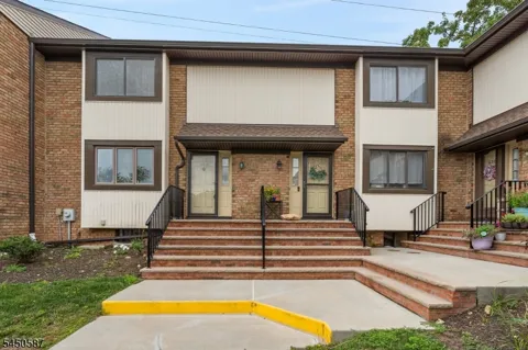 624 Robin Rd