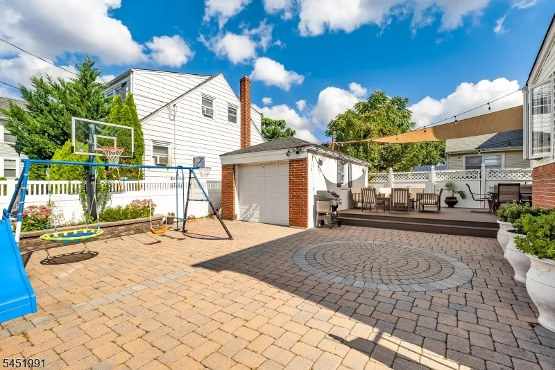 1192 Madison Hill Rd Clark, NJ 07066