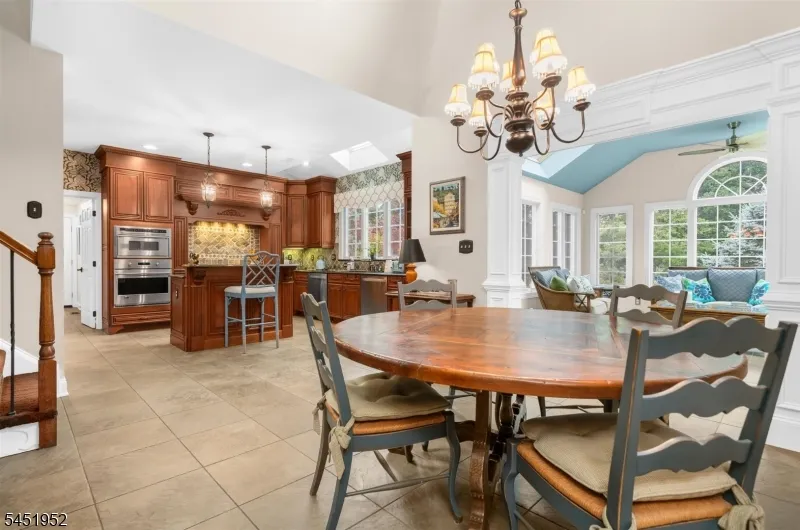 31 Balmoral Dr Alexandria, NJ 08867